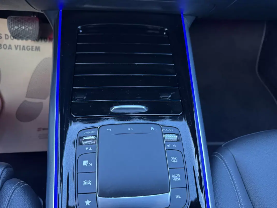 Mercedes-Benz EQA 2021 - 28900 EUR, 100000 km - 100000km - foto 42 de 50