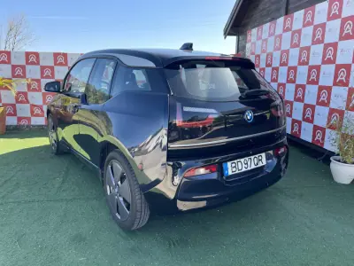 BMW i3 2020 - 22490 EUR, 92625 km - AUTO.MOTO.pt - 92625km - foto 4 de 29