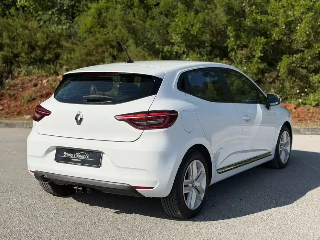 Renault Clio 2020 - 11900 EUR, 128138 km - 128138km - foto 16 de 21