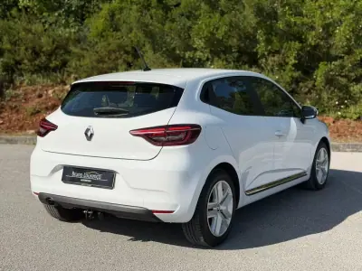 Renault Clio 2020 - 11900 EUR, 128138 km - AUTO.MOTO.pt - 128138km - foto 16 de 21