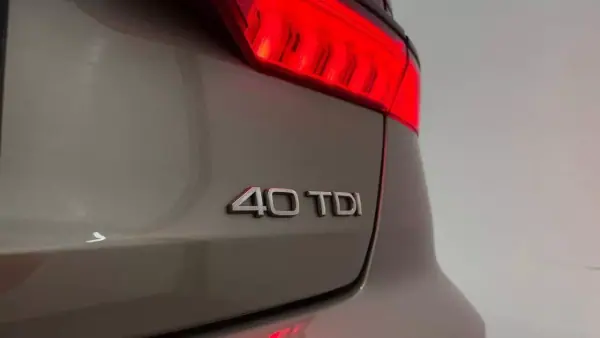 Audi A6 2019 - 34990 EUR, 140670 km - AUTO.MOTO.pt - 140670km - foto 12 de 37