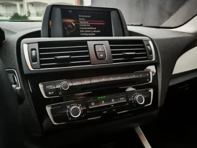 BMW 116 2015 - 13500 EUR, 169000 km - AUTO.MOTO.pt - 169000km - foto 32 de 43