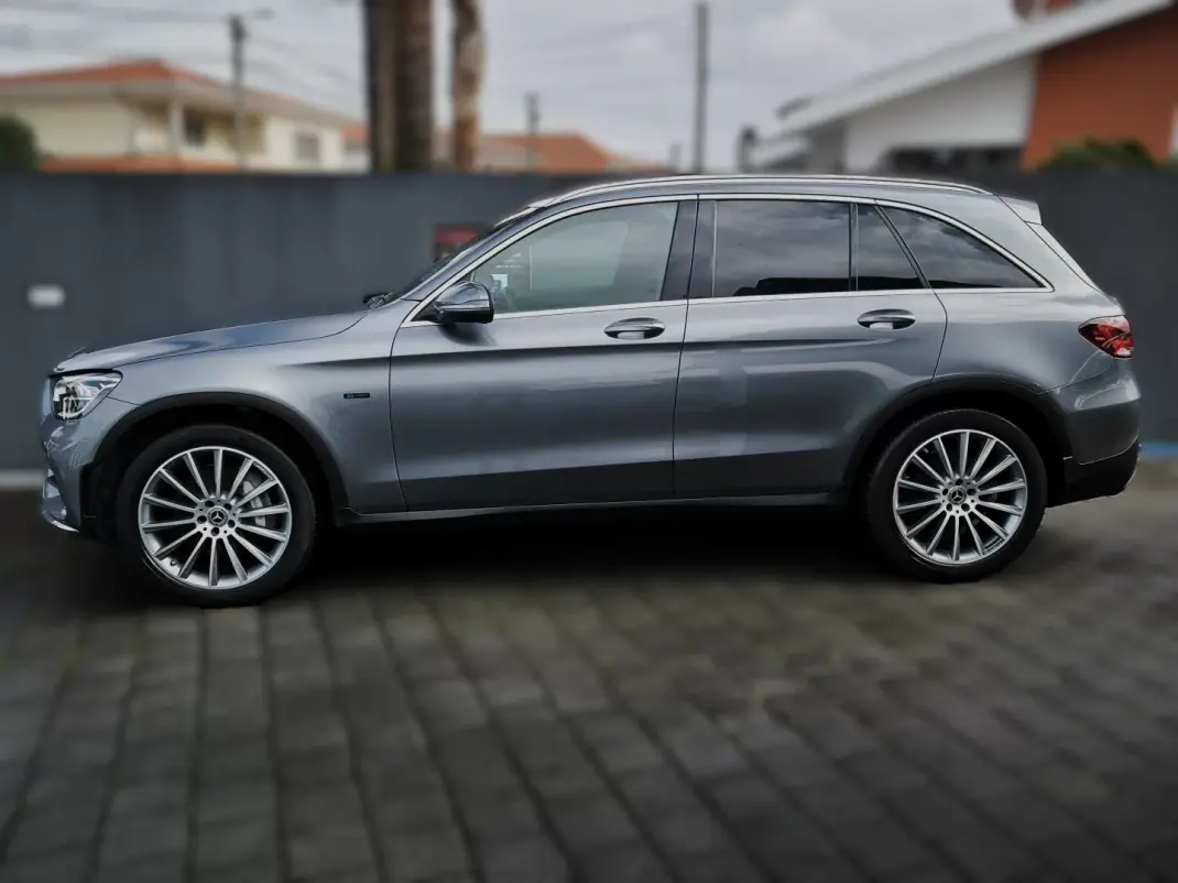 Mercedes-Benz GLC 300 2020 - 36950 EUR, 97454 km - AUTO.MOTO.pt - 97454km - foto 11 de 42