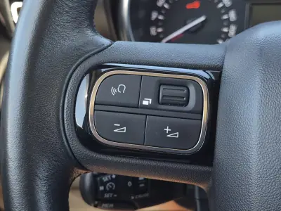 Citroën C3 Aircross 2019 - 11490 EUR, 70286 km - AUTO.MOTO.pt - 70286km - foto 23 de 39