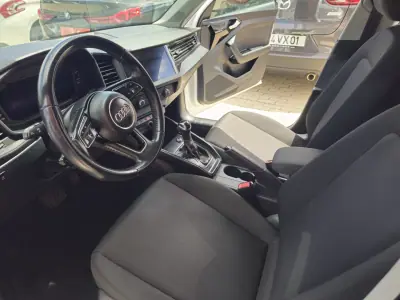 Audi A1 Sportback 2019 - 17990 EUR, 108000 km - AUTO.MOTO.pt - 108000km - foto 8 de 12