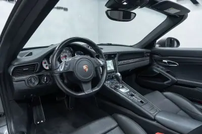 Porsche 991 2015 - 149950 EUR, 52000 km - AUTO.MOTO.pt - 52000km - foto 20 de 51