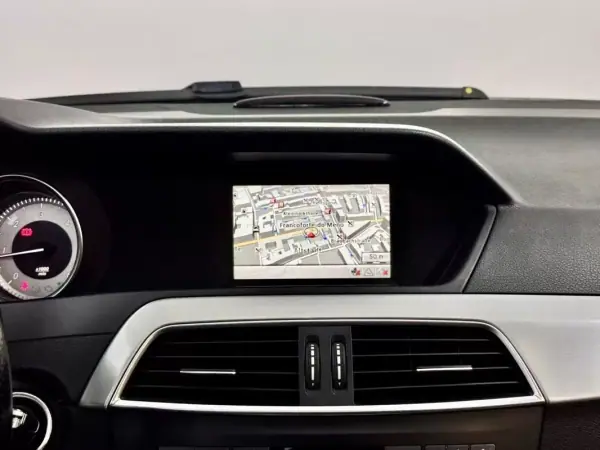 Mercedes-Benz C 220 2013 - 13750 EUR, 177000 km - AUTO.MOTO.pt - 177000km - foto 33 de 54