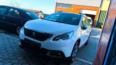 Peugeot 2008 2017 - 11500 EUR, 145000 km - AUTO.MOTO.pt - 145000km - foto 13 de 15