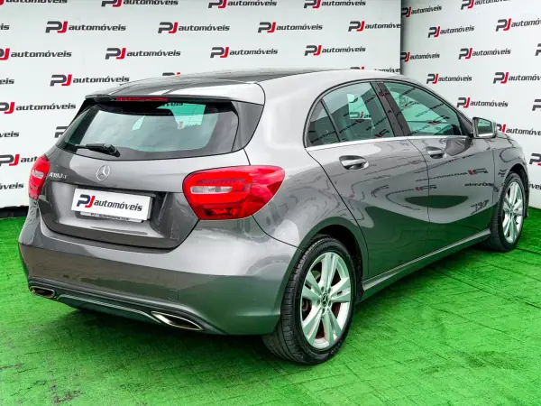 Mercedes-Benz A 180 2018 - 17990 EUR, 105300 km - AUTO.MOTO.pt - 105300km - foto 8 de 20