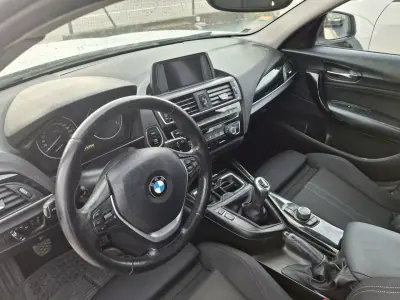 BMW 116 2015 - 1495 EUR, 201000 km - AUTO.MOTO.pt - 201000km - foto 10 de 12