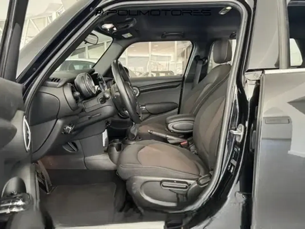 MINI One 2019 - 16500 EUR, 78654 km - 78654km - foto 11 de 16