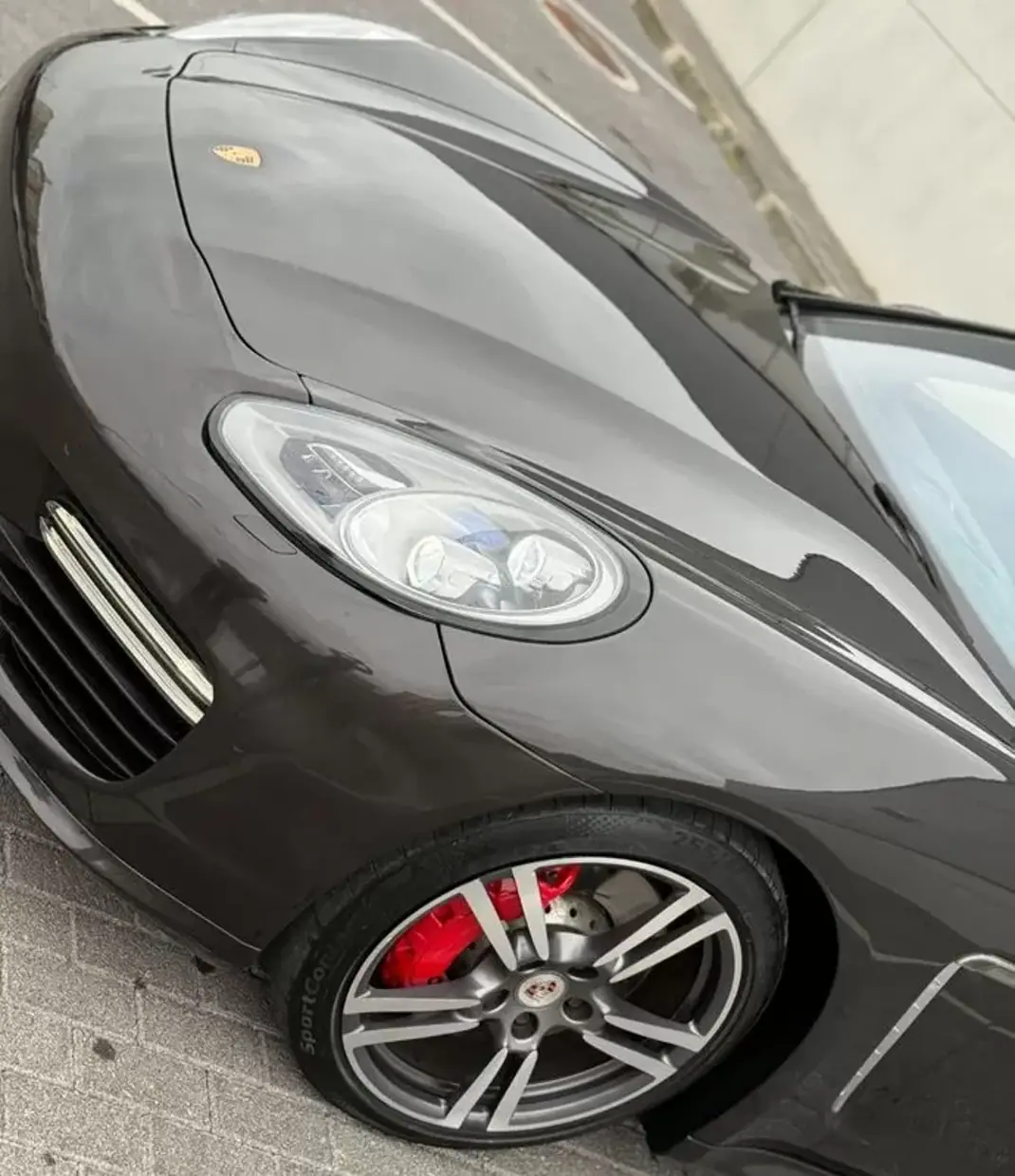 Porsche Panamera 2014 - 59990 EUR, 176000 km - AUTO.MOTO.pt - 176000km - foto 3 de 6