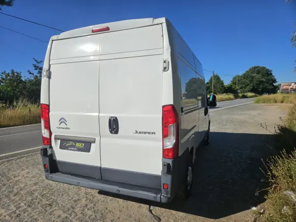 Citroën Jumper L2H2 130cv c/IVA 2015 - 12500 EUR, 240000 km - AUTO.MOTO.pt - 240000km - foto 6 de 13