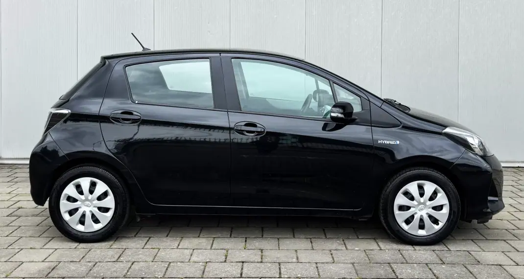 Toyota Yaris 2012 - 12750 EUR, 39000 km - AUTO.MOTO.pt - 39000km - foto 8 de 37