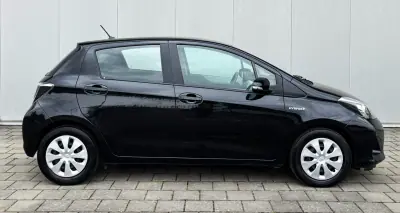 Toyota Yaris 2012 - 12750 EUR, 39000 km - AUTO.MOTO.pt - 39000km - foto 8 de 37