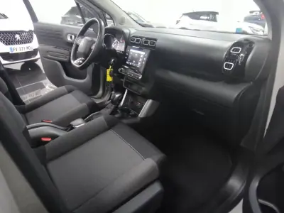 Citroën C3 Aircross 2019 - 14990 EUR, 63000 km - AUTO.MOTO.pt - 63000km - foto 19 de 27