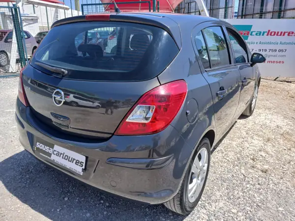 Opel Corsa 2014 - 5650 EUR, 148851 km - AUTO.MOTO.pt - 148851km - foto 8 de 25