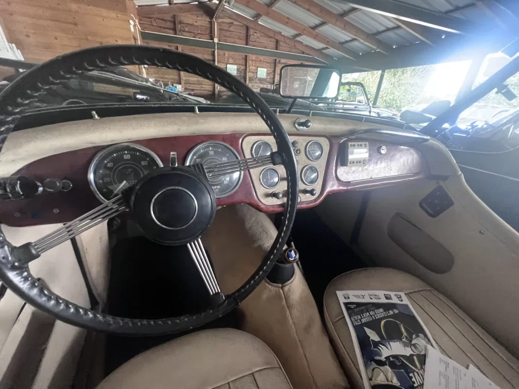 Triumph TR3 1960 - 39000 EUR, 70000 km - AUTO.MOTO.pt - 70000km - foto 8 de 14