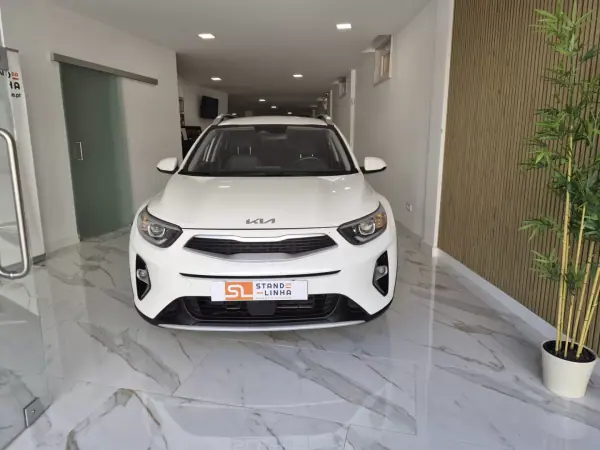 Kia Stonic 1.2 MPi Dynamic 2024 Gasolina