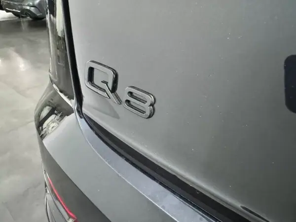 Audi Q8 2019 - 60000 EUR, 180000 km - AUTO.MOTO.pt - 180000km - foto 11 de 36