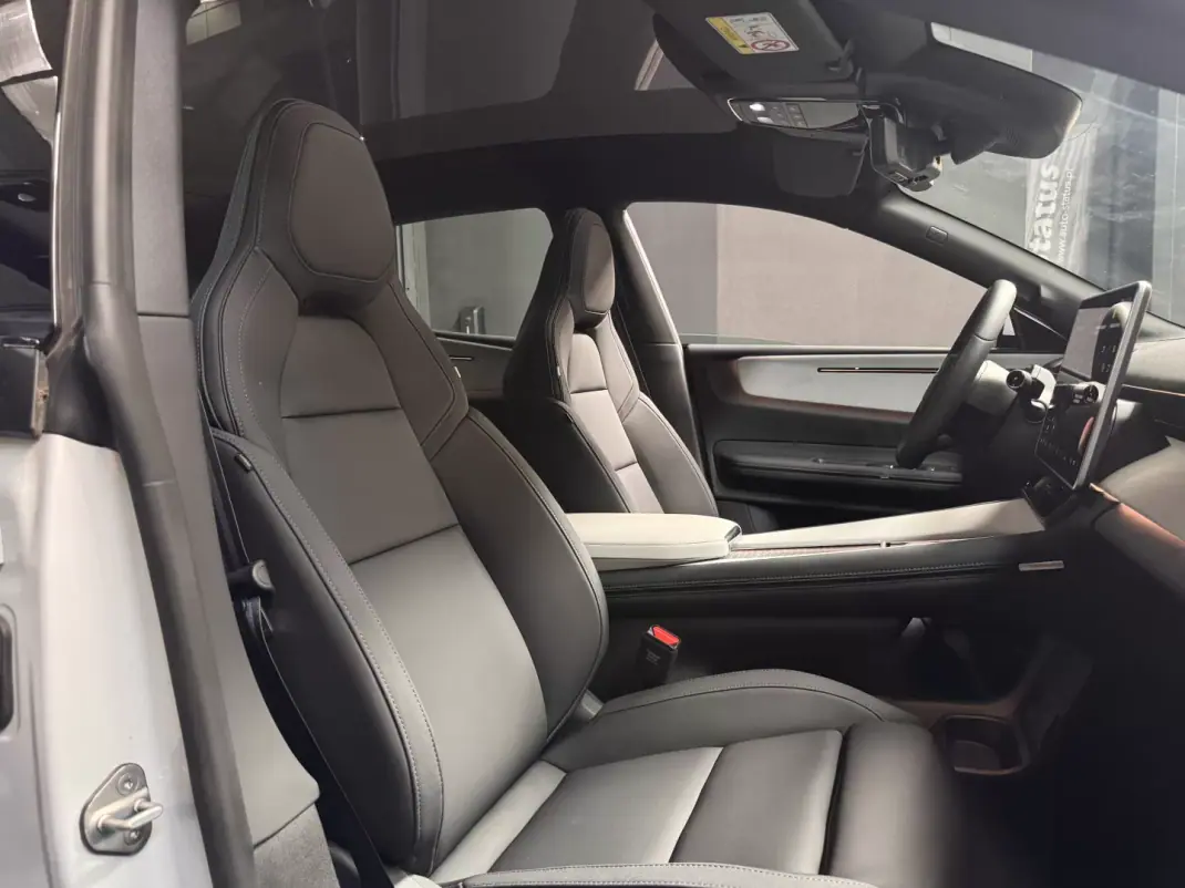 Polestar 4 2024 - 59990 EUR, 11600 km - AUTO.MOTO.pt - 11600km - foto 27 de 28