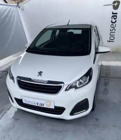 Peugeot 108 2014 - 6990 EUR, 108197 km - AUTO.MOTO.pt - 108197km - foto 3 de 12