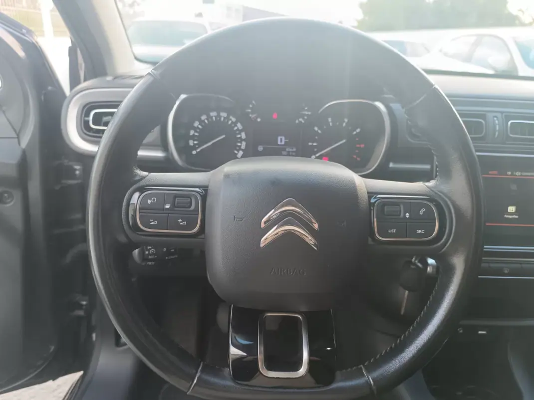 Citroën C3 2017 - 9900 EUR, 158504 km - AUTO.MOTO.pt - 158504km - foto 14 de 32