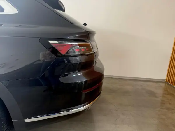 Volkswagen Arteon Shooting Brake 2021 - 23500 EUR, 168600 km - AUTO.MOTO.pt - 168600km - foto 29 de 144