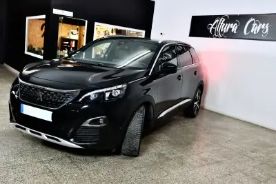 Peugeot 5008 2020 - 23900 EUR, 135783 km - AUTO.MOTO.pt - 135783km - foto 3 de 42