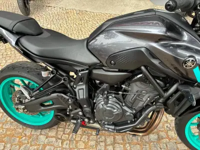 Yamaha Bolt 2024 - 7200 EUR, 6829 km - AUTO.MOTO.pt - 6829km - foto 16 de 17
