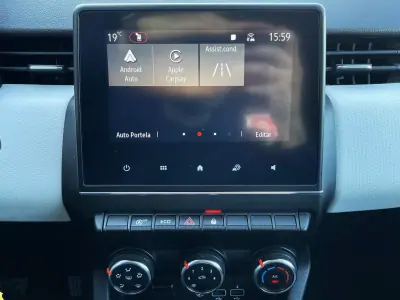 Renault Clio 2021 - 12490 EUR, 129465 km - AUTO.MOTO.pt - 129465km - foto 16 de 22