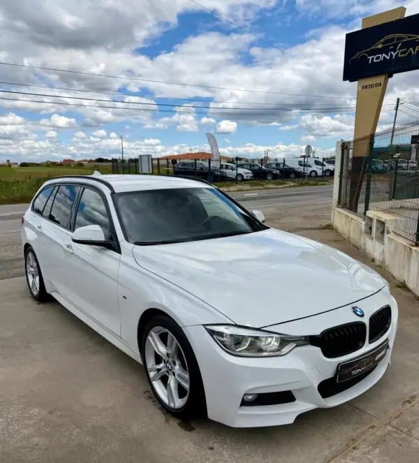 BMW 320 2019 - 24900 EUR, 152000 km - AUTO.MOTO.pt - 152000km - foto 7 de 34