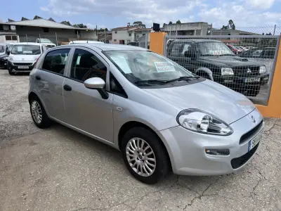 Fiat Punto 2018 - 7950 EUR, 94784 km - 94784km - foto 7 de 20
