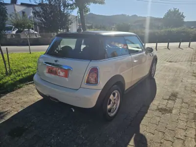 MINI One 2009 - 7990 EUR, 164320 km - 164320km - foto 6 de 14