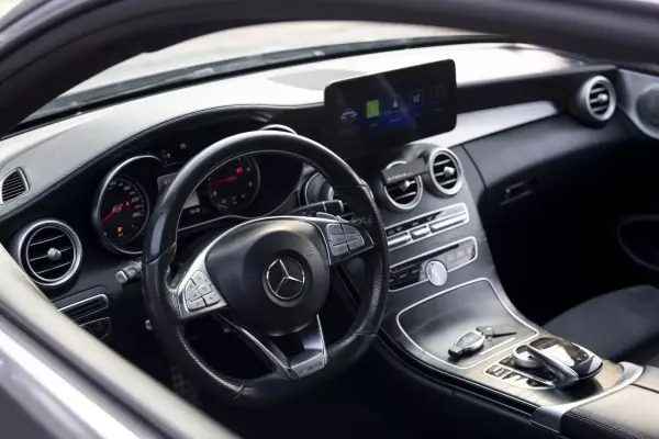 Mercedes-Benz C 220 2015 - 27900 EUR, 187660 km - 187660km - foto 21 de 41