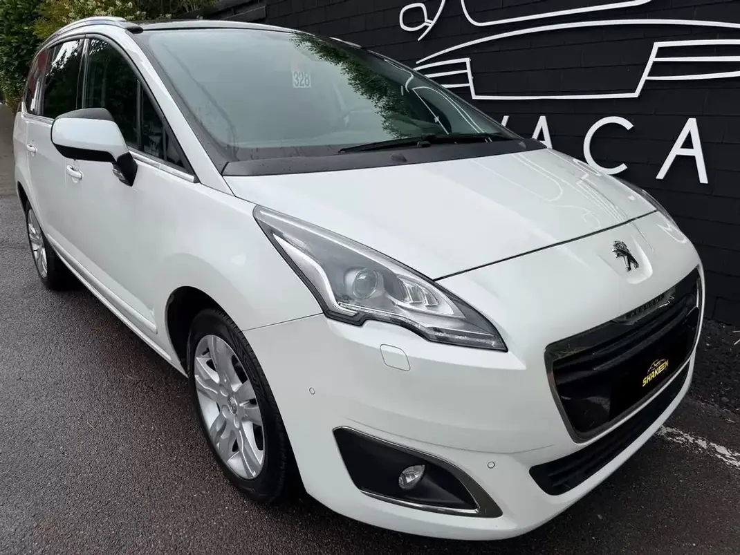 Peugeot 5008 2016 - 10890 EUR, 167724 km - 167724km - foto 6 de 13