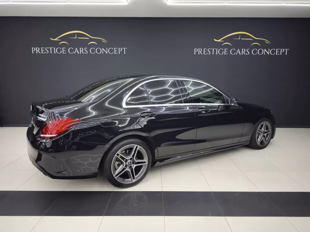 Mercedes-Benz C 220 2018 - 30950 EUR, 102676 km - AUTO.MOTO.pt - 102676km - foto 3 de 47