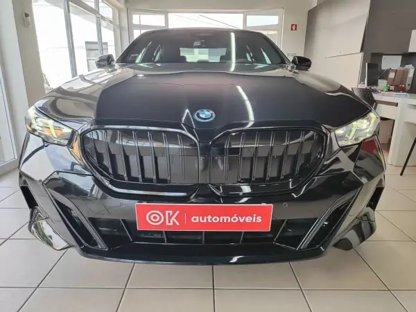 BMW 530e 2024 - 52500 EUR, 11000 km - AUTO.MOTO.pt - 11000km - foto 23 de 41