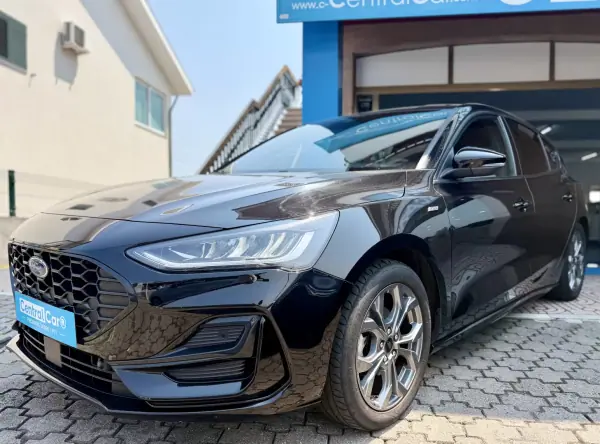 Ford Focus 2023 - 17950 EUR, 54000 km - AUTO.MOTO.pt - 54000km - foto 5 de 25