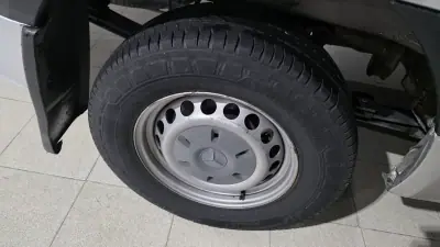 Mercedes-Benz Sprinter 316 Cdi 7G-tronic C/Iva 2018 - 27950 EUR, 160304 km - AUTO.MOTO.pt - 160304km - foto 17 de 34