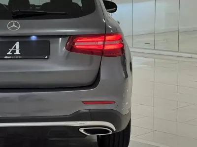 Mercedes-Benz GLC 250 2018 - 22890 EUR, 313000 km - AUTO.MOTO.pt - 313000km - foto 6 de 26