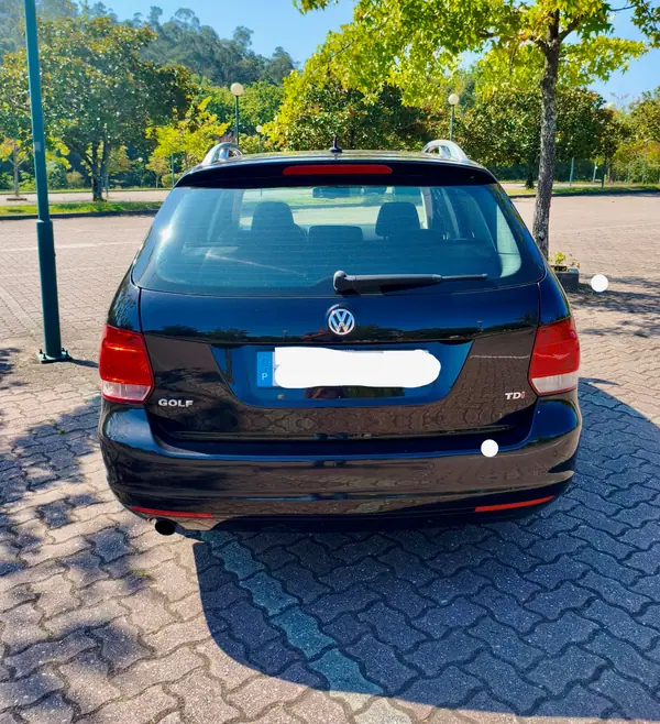 Volkswagen Golf Variant 2012 - 5900 EUR, 270000 km - AUTO.MOTO.pt - 270000km - foto 2 de 10