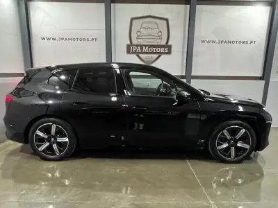 BMW iX 2021 - 45900 EUR, 70000 km - AUTO.MOTO.pt - 70000km - foto 4 de 5
