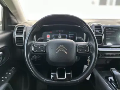 Citroën C5 Aircross 2019 - 10990 EUR, 222000 km - AUTO.MOTO.pt - 222000km - foto 24 de 37