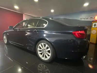 BMW 520 2011 - 10500 EUR, 368699 km - AUTO.MOTO.pt - 368699km - foto 4 de 23