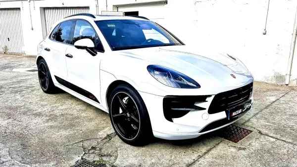 Porsche Macan 2021 - 89500 EUR, 94000 km - AUTO.MOTO.pt - 94000km - foto 2 de 21