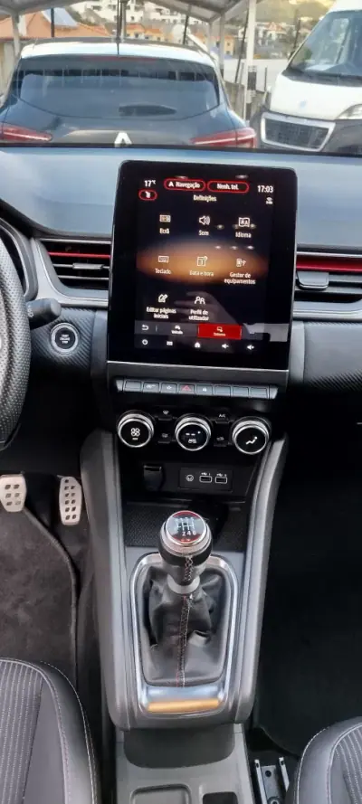 Renault Captur 2023 - 19450 EUR, 52000 km - AUTO.MOTO.pt - 52000km - foto 8 de 12