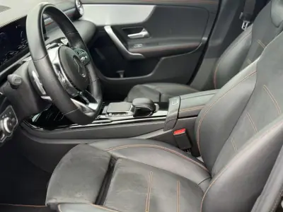 Mercedes-Benz CLA 220 2019 - 34850 EUR, 85571 km - AUTO.MOTO.pt - 85571km - foto 14 de 32