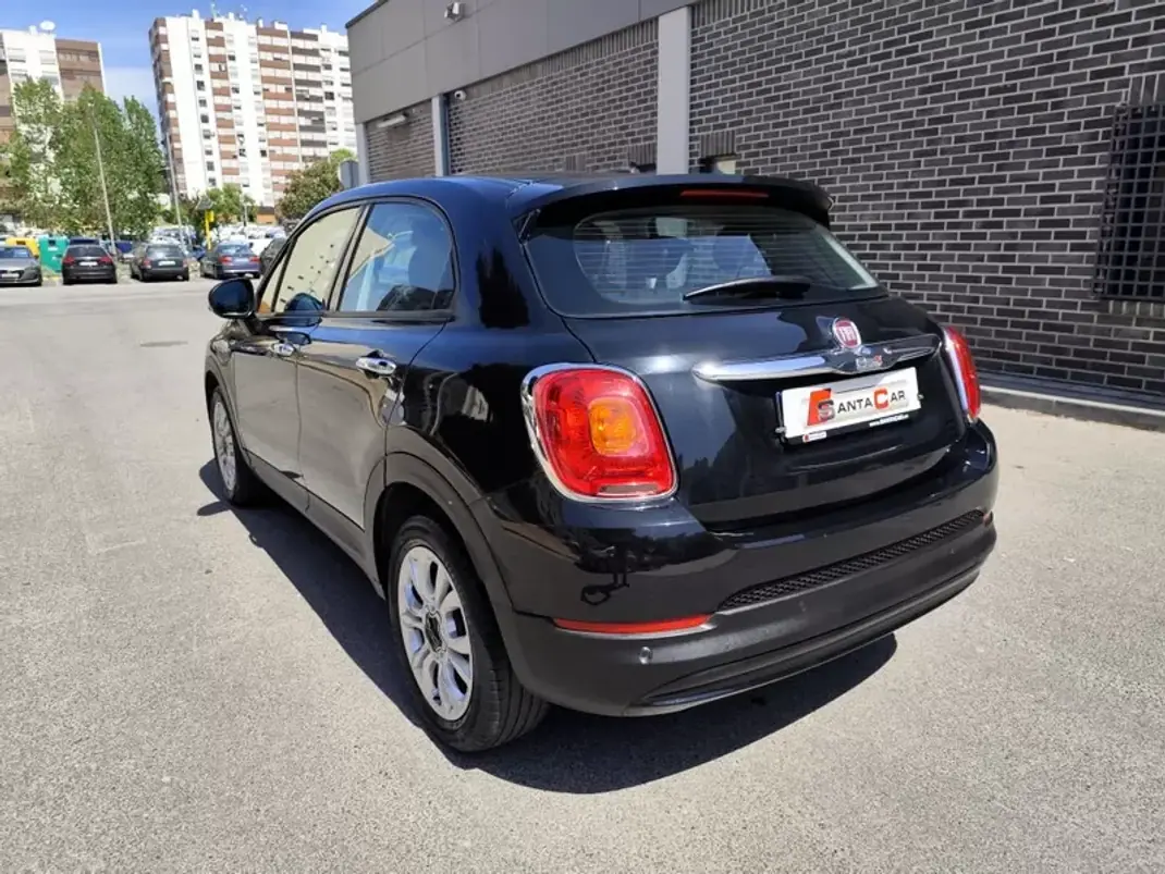 Fiat 500X 2015 - 9980 EUR, 159000 km - AUTO.MOTO.pt - 159000km - foto 15 de 22