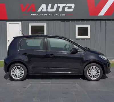 Volkswagen Up! 2017 - 7500 EUR, 191000 km - AUTO.MOTO.pt - 191000km - foto 4 de 10
